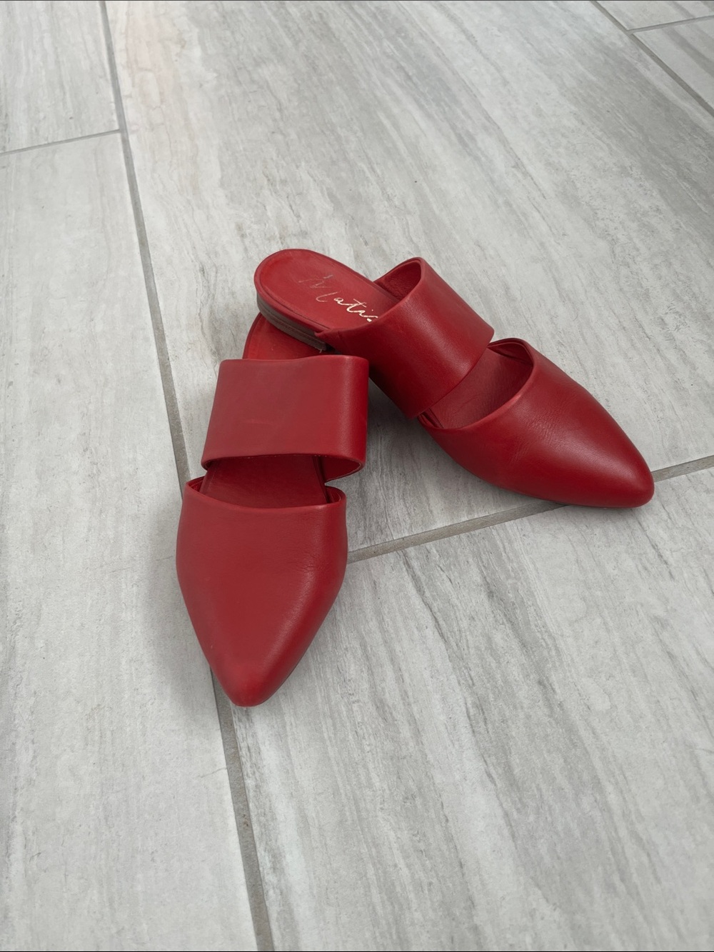 Matisse red leather mule